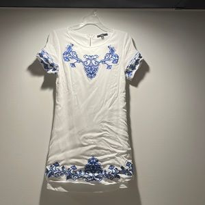 White Lulus dress size Medium